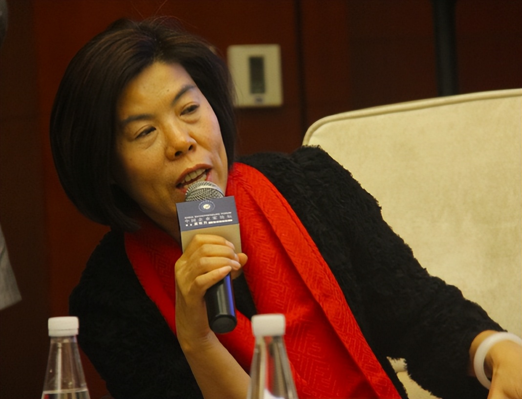 董明珠的4个好朋友,董明珠四大女闺蜜