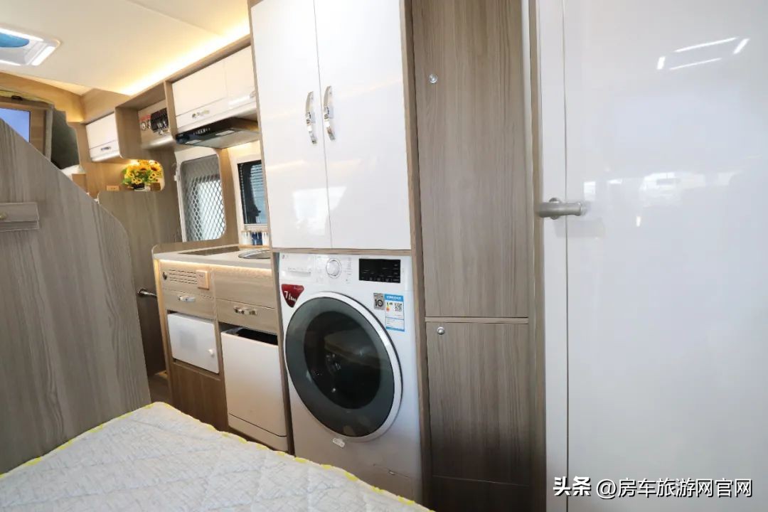 新飞房车h300,新飞h300尊享版轻卡平头房车