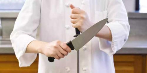 日本厨刀和中国菜刀,日本厨刀锋利还是军刀锋利