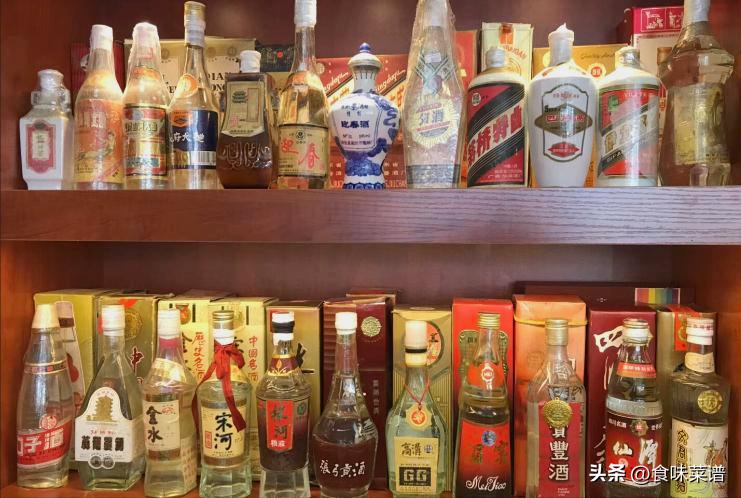 大批日本游客“涌入”中国，目的不是看熊猫，而是我国白酒，为何