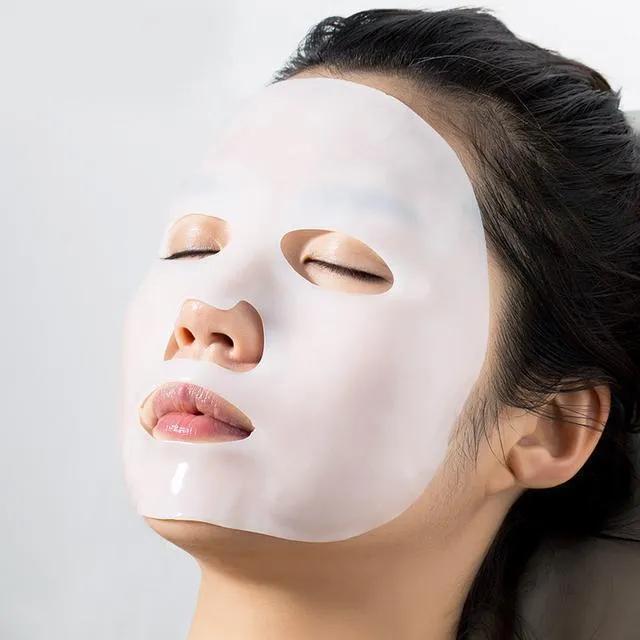 敷面膜后到底是洗好还是不洗好,敷面膜后脸是冷敷还是热敷