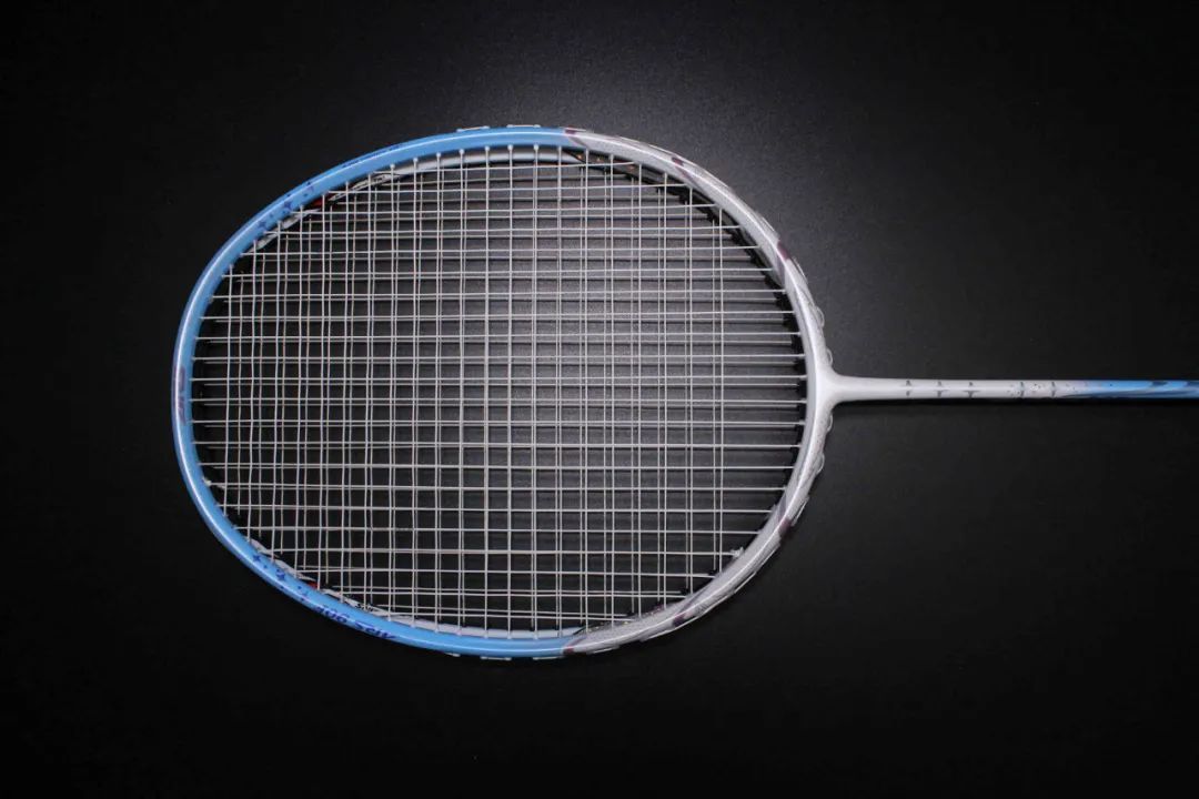 李宁高颜值的羽毛球拍推荐,羽毛球拍推荐100元高颜值