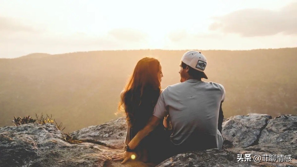 前任没忘记你的四种表现,10个迹象表明你的前任已经离开你