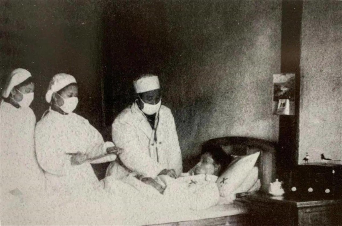 长津湖战役幸存者“朱彦夫”:失去四肢和左眼,今89岁感动中国