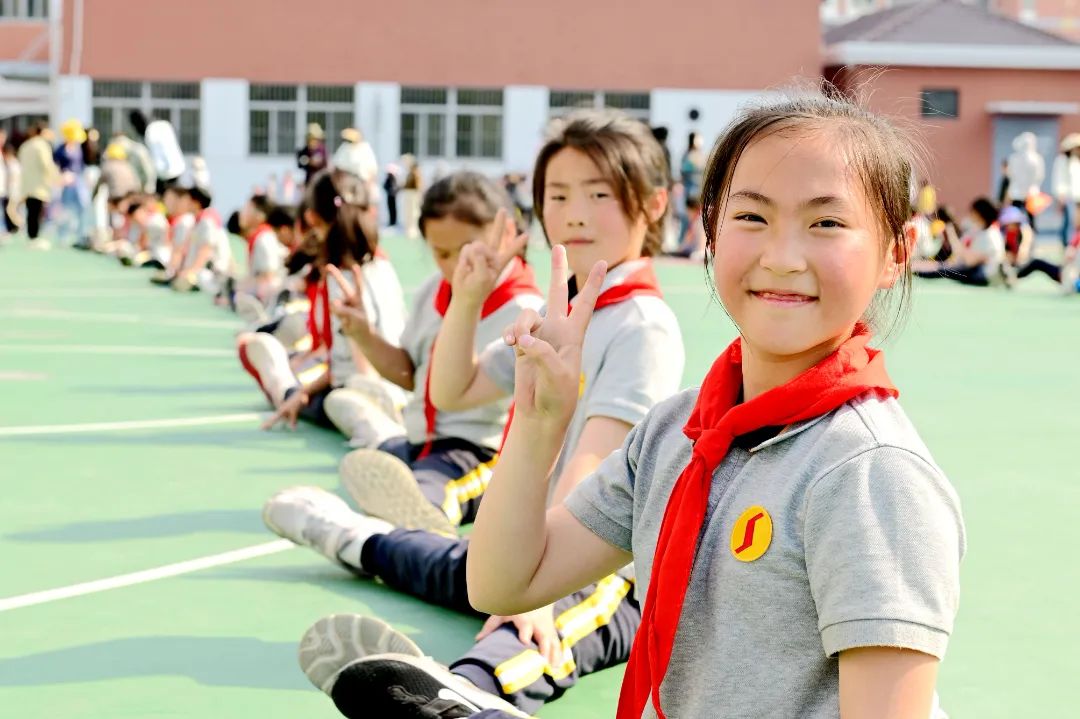 泰州中小学足球联赛,泰州智堡实验学校校运会接力赛