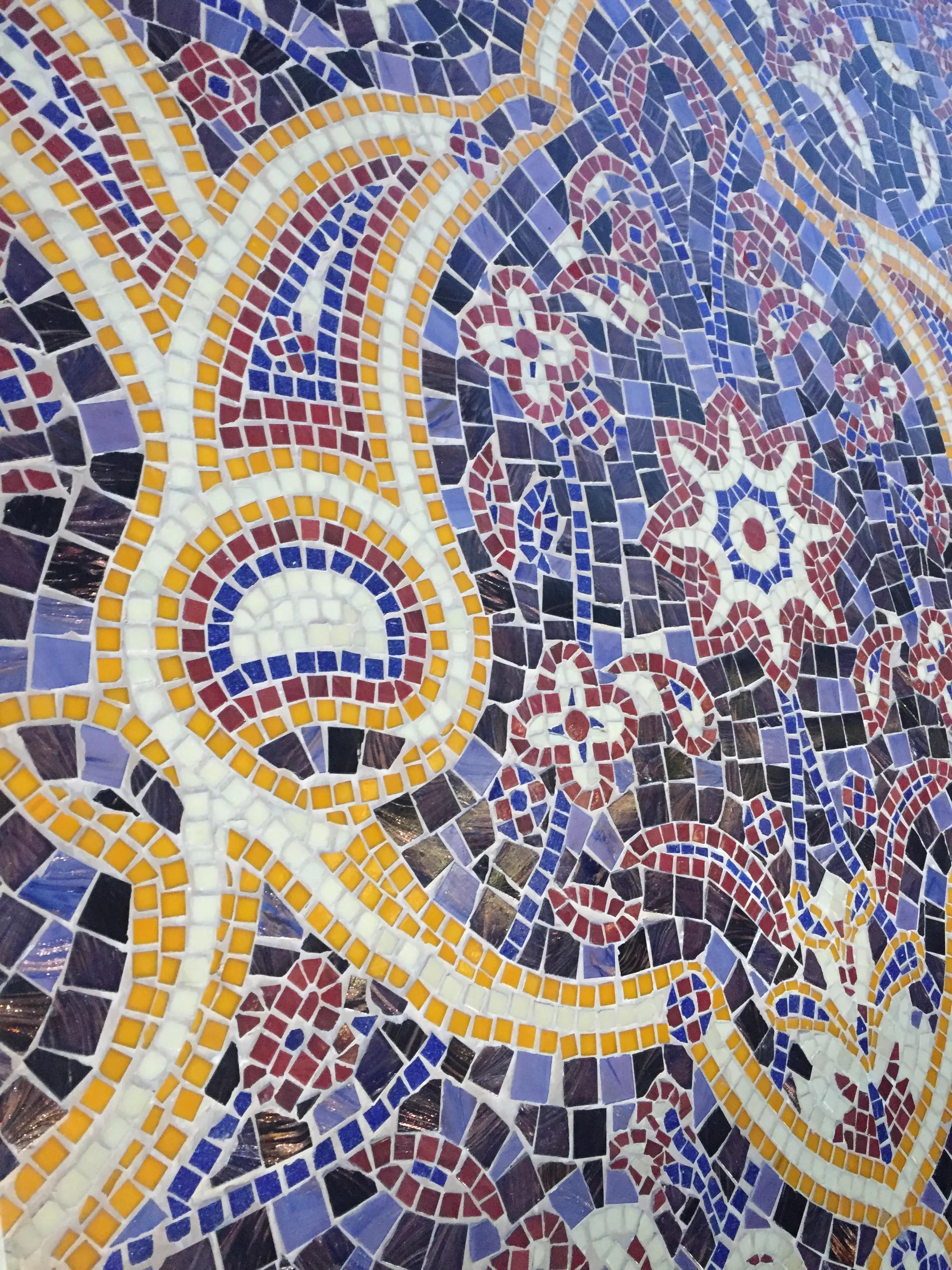 真实的卡塔尔长这样，一半沙漠一半海水