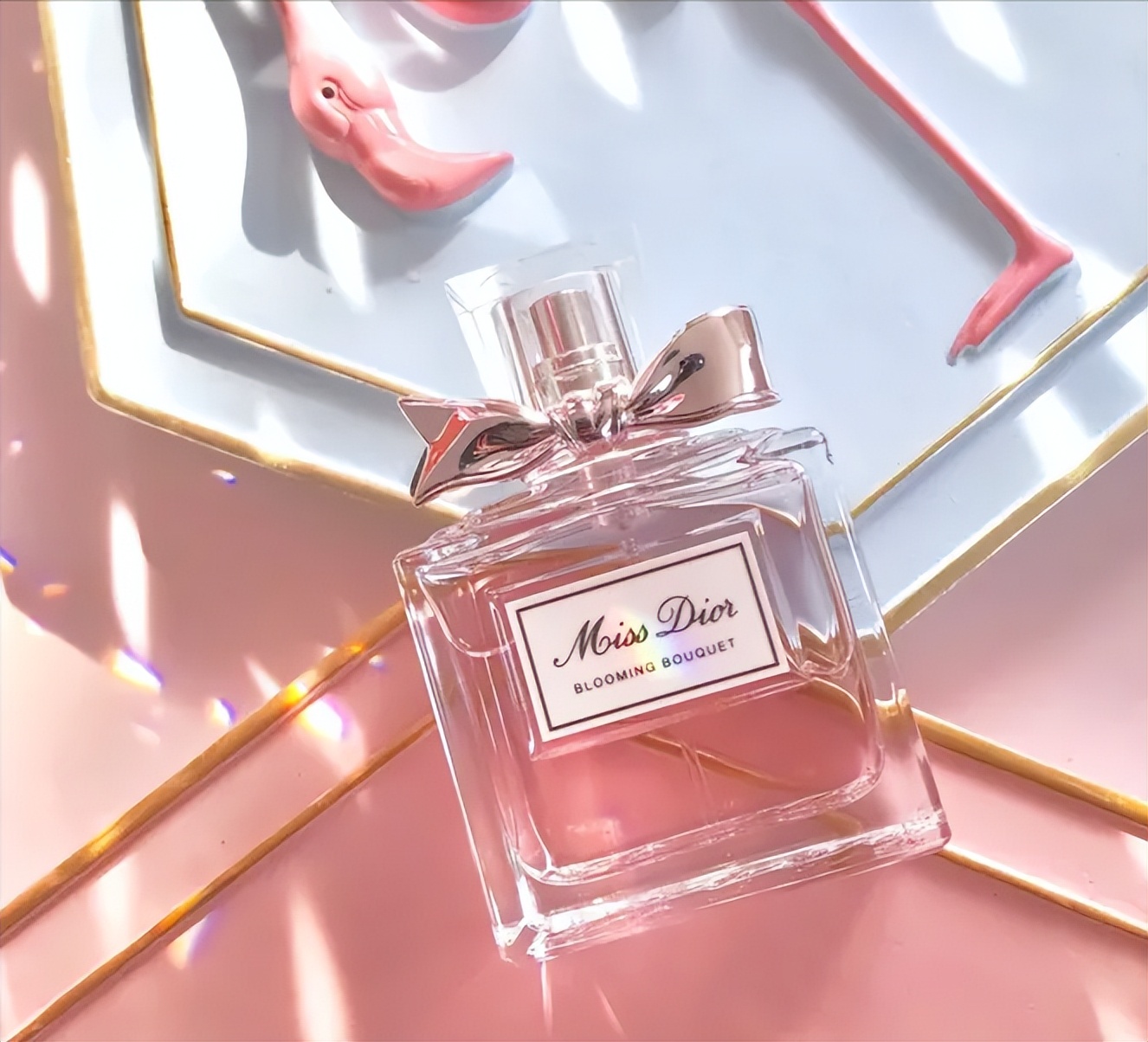 情人节送什么给女朋友创意礼物,比较实用的情人节礼物送女朋友