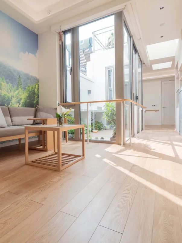 天格实木地板简约风格,大自然原木风地板推荐