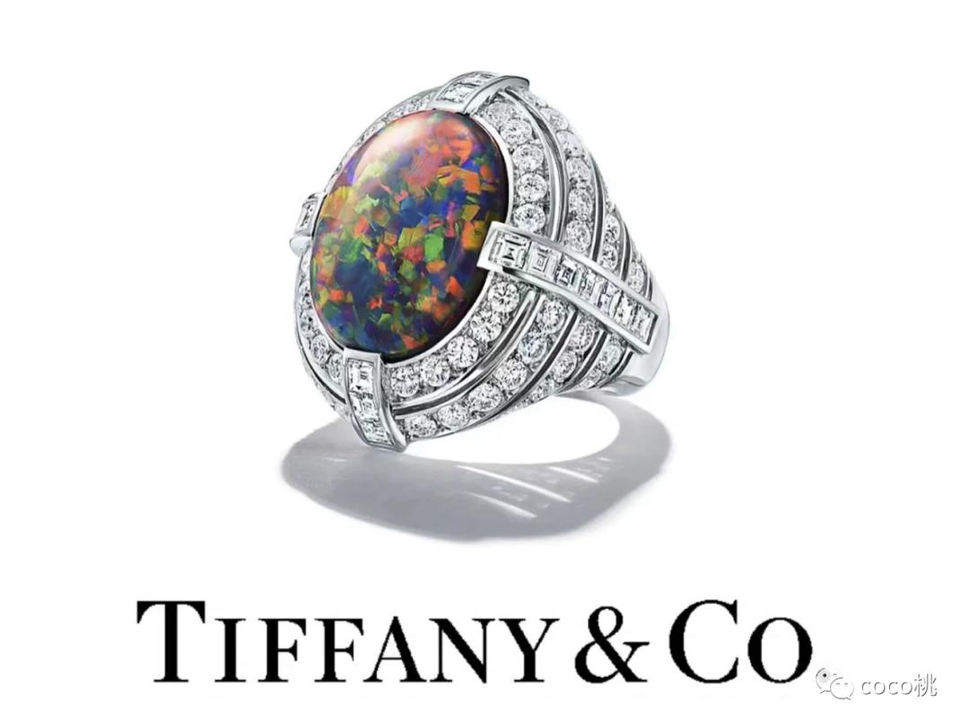 泫雅的订婚戒指，直接花掉男友一半财产？