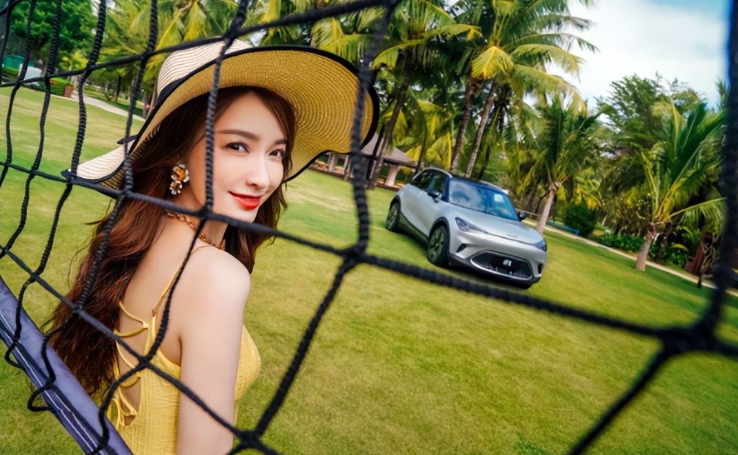 24小时内7个瓜，欠债1亿、捐款千万、重返央视，喜怒哀乐全都有了