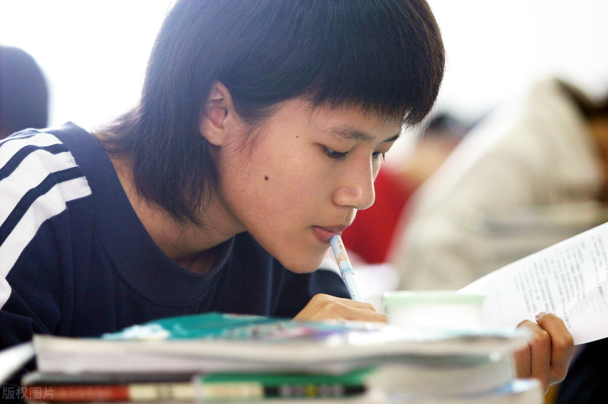 高中高一与高二哪个重要,高考怎么才能考上重点高中