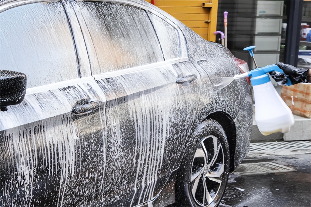 汽车美容店一般开在哪里好一点,新手怎么开一家汽车美容店