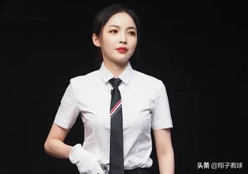 台球国际裁判王钟瑶多少钱一个月,台球裁判张广豪和王钟瑶什么关系