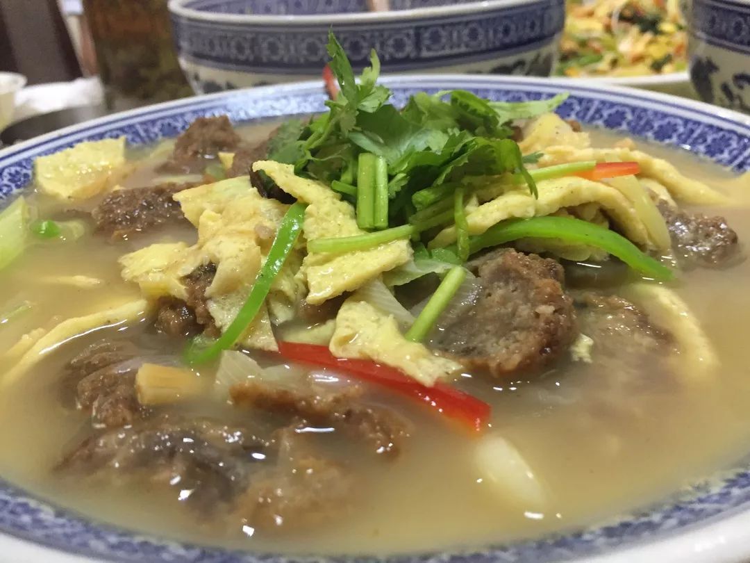 吃到嗓子眼的榴莲自助,吃到嗓子眼的牛肉面