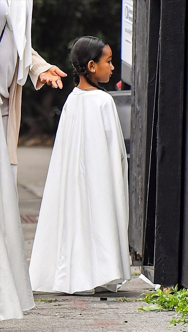 坎爷和24岁新欢出街秋裤,坎爷带妻子出门