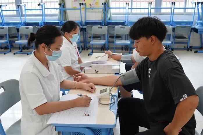 参加征兵上站体检的注意事项,征兵体检尿检前的注意事项