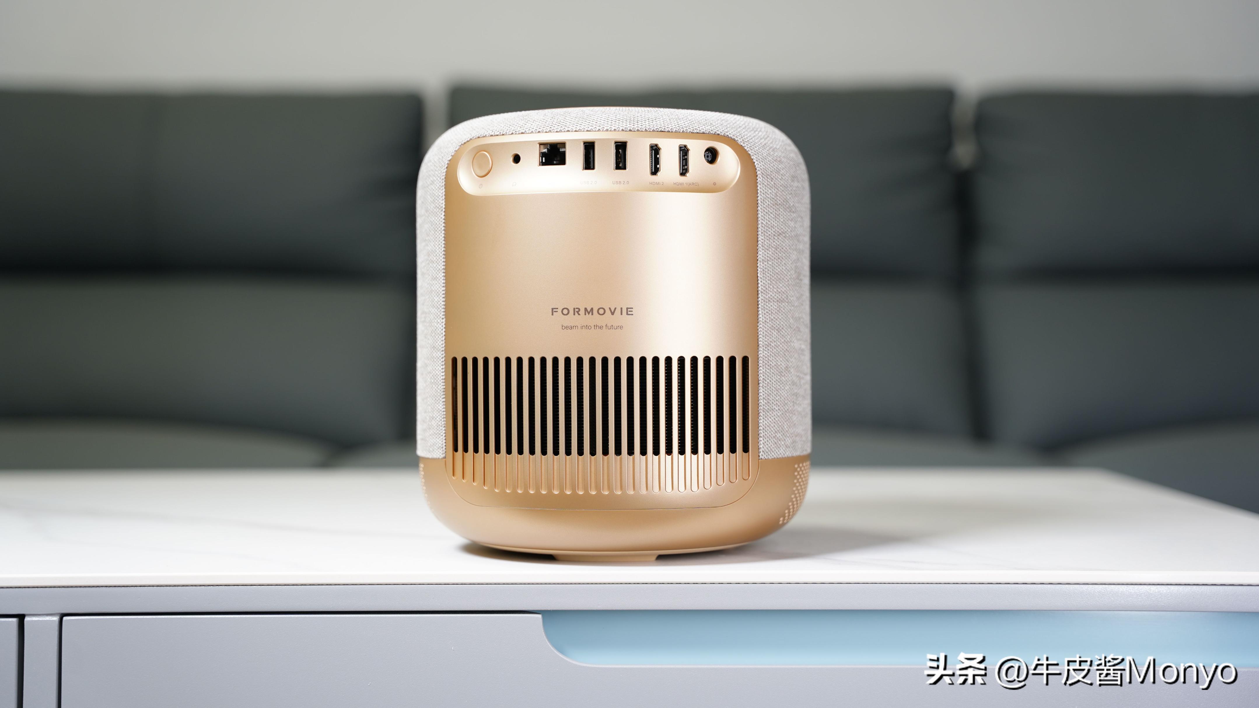 6K价位旗舰级家用投影仪怎么选？峰米V10与极米H5实测对比