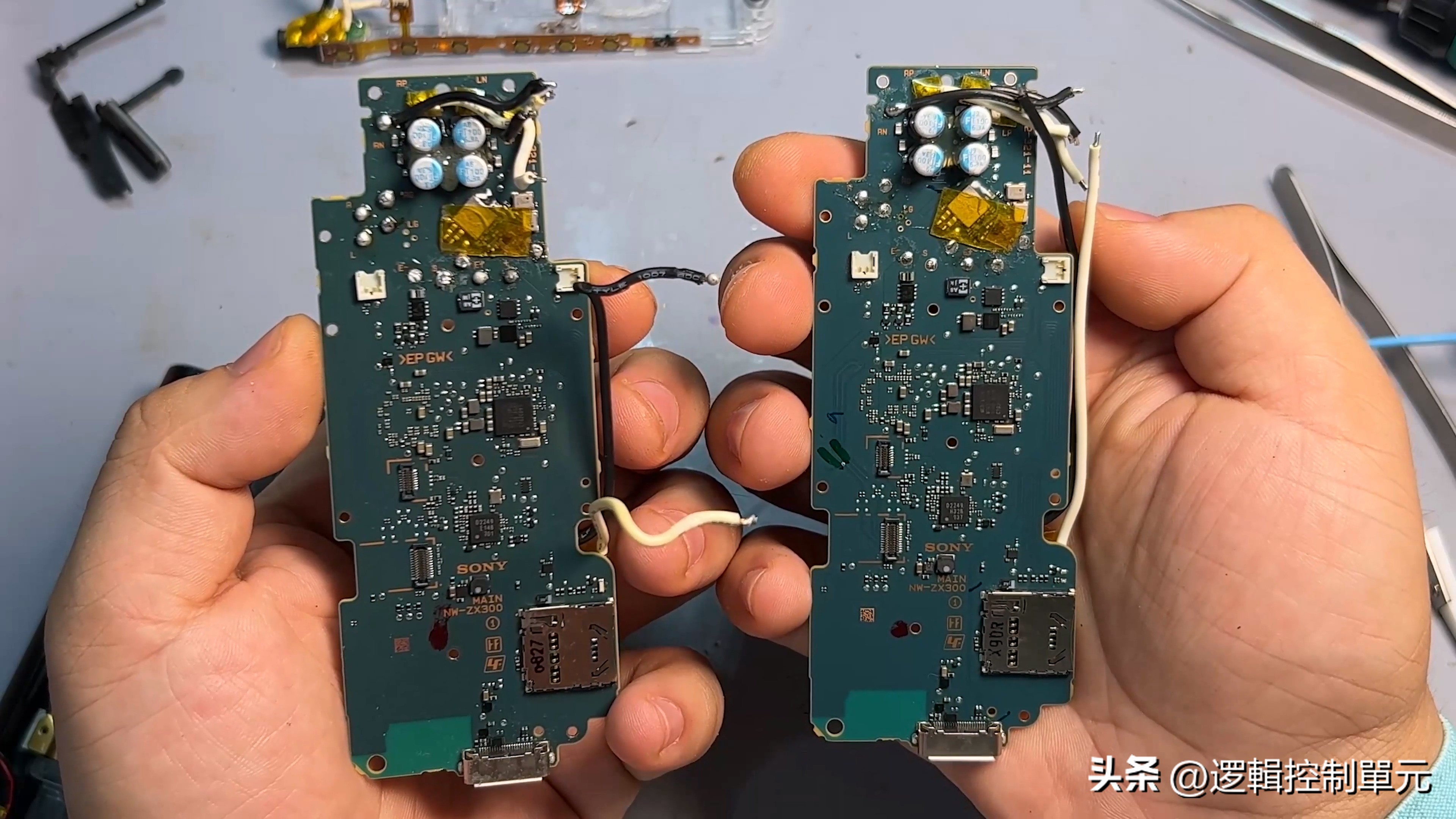 sony播放器zx300a拆解,索尼zx300a怎样更换电池