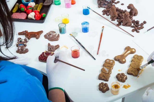 适合小县城创业的生意，饼干类礼盒代理市场正在崛起！