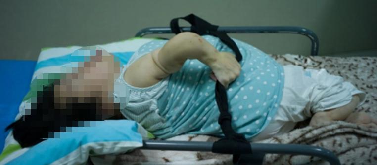 轮椅上的总裁身价3亿娶漂亮老婆,身价过亿总裁坐轮椅