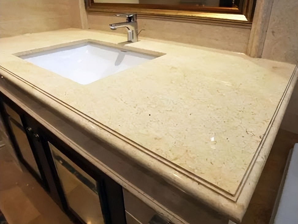 人造石致命的缺点,人造石真的很容易开裂吗