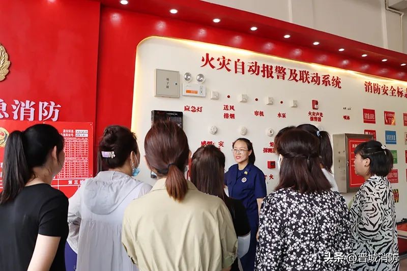 热爱科学崇尚科学│蓝朋友带你开启一场“消防科技之旅”~