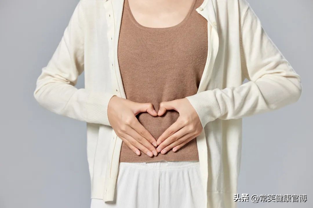 念珠菌性阴道炎症状是hpv问题吗,念珠菌性阴道炎的症状怎么治疗