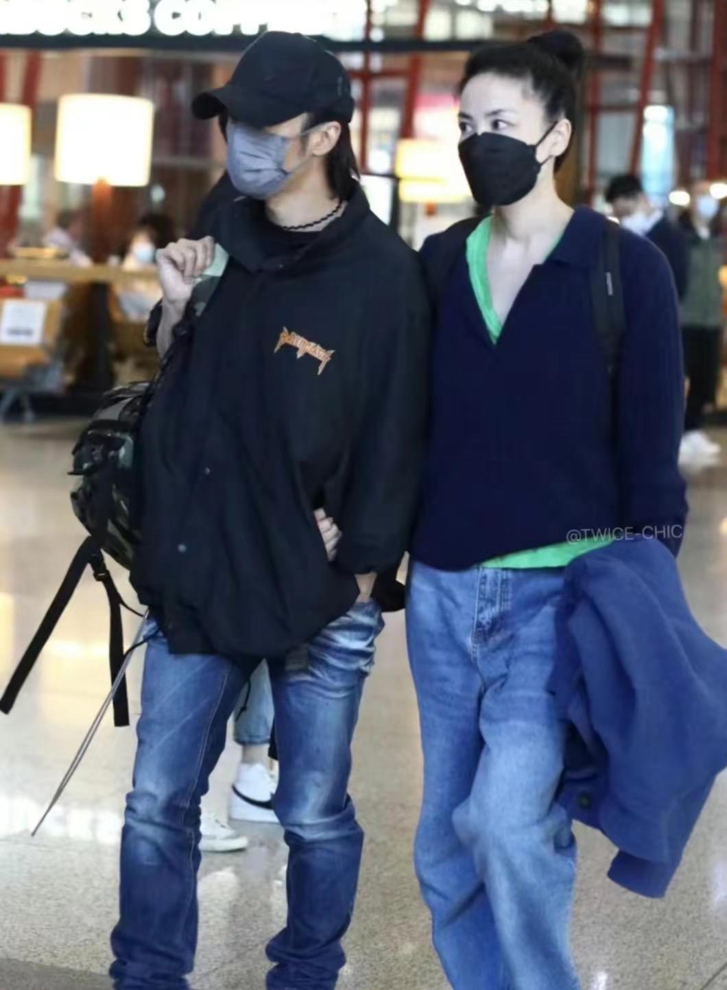 王菲和谢霆锋高调晒照片,王菲与谢霆锋的最新近况