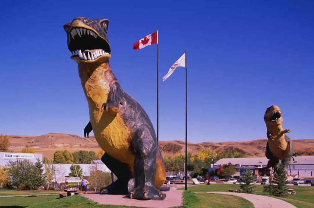 加拿大房价与中国房价比,加拿大哪个城市房价最高