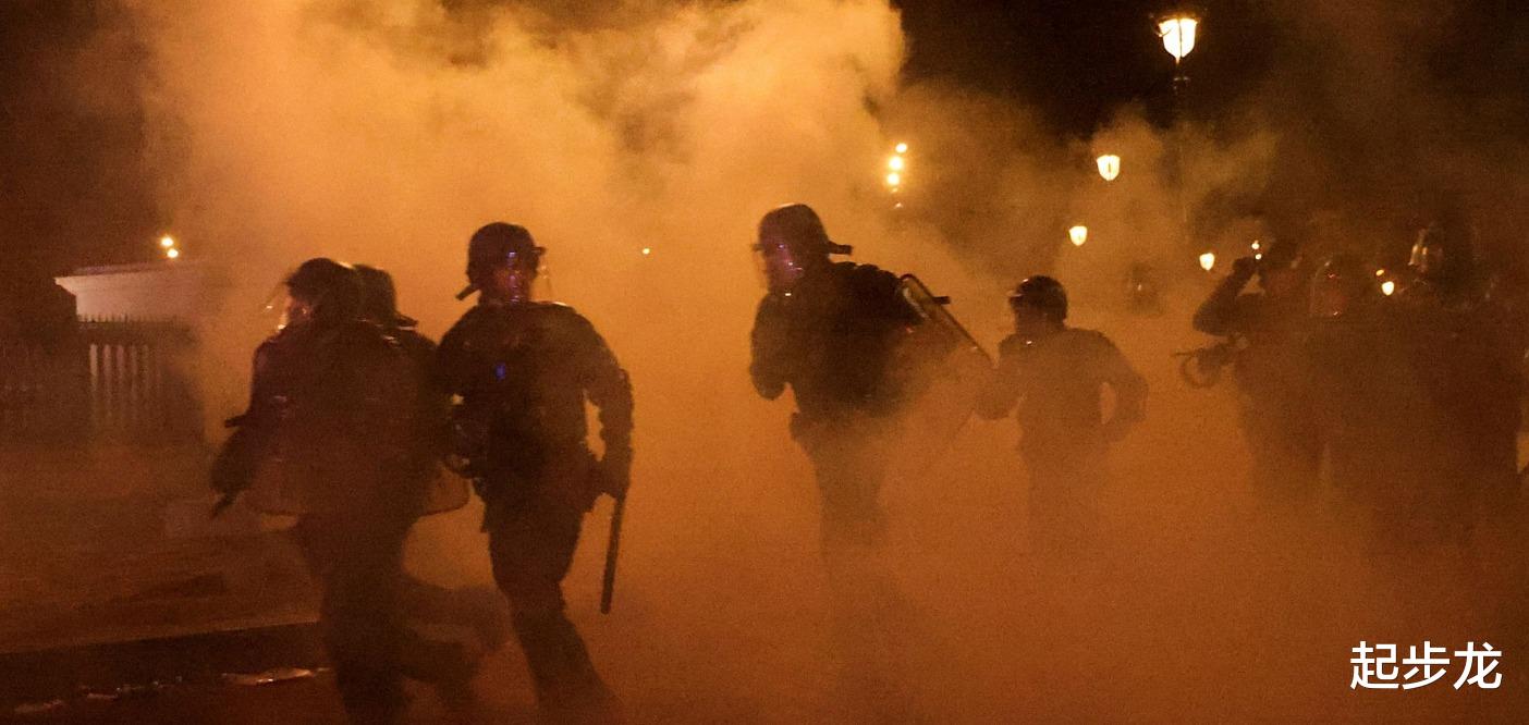 总统戴卡西欧手表,总统接受采访