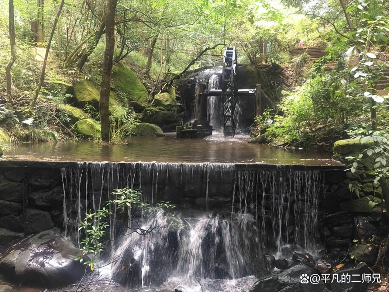 昆明周边一日游适合小孩子的地方,昆明周边好玩的地方推荐一日游