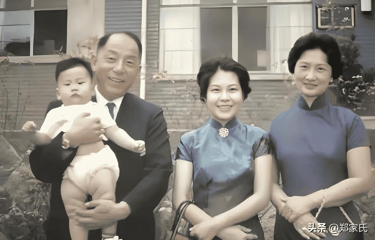 30张真实又罕见的老照片，阴毛假发工作者，我怀疑他用错地方了2