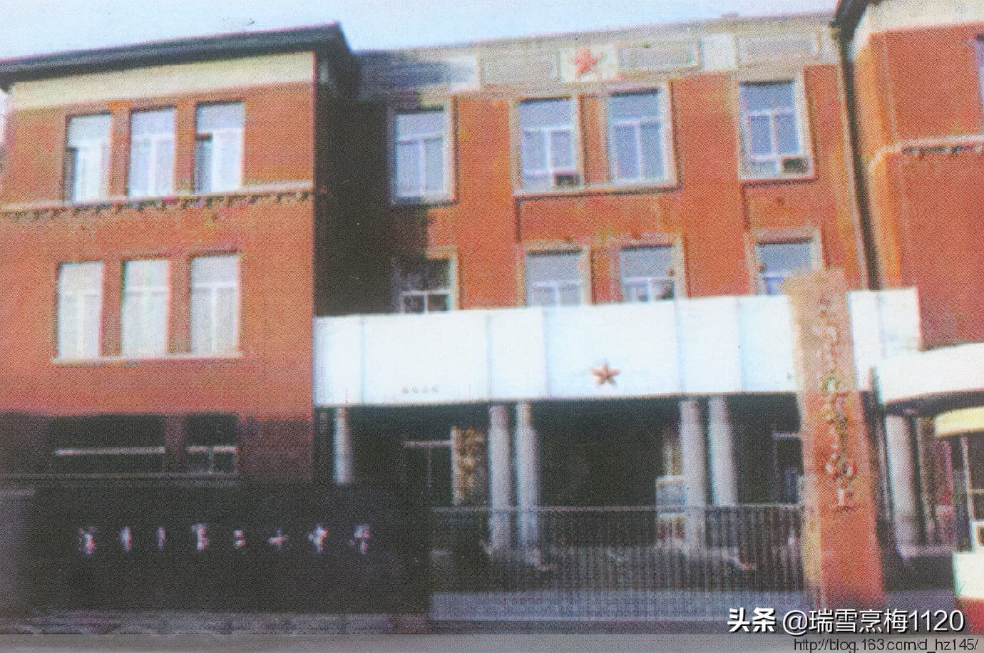 鏍″彶閽╂矇,鏍″彶閽╂矇娌堥槼绗笁鍗佷竴涓