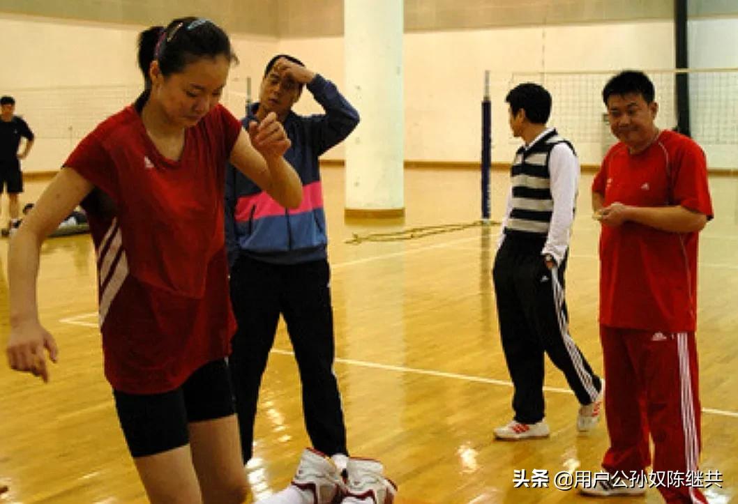 中国女排主帅蔡斌其人其事：明知有虎义不容辞，鞠躬尽瘁二度诗…