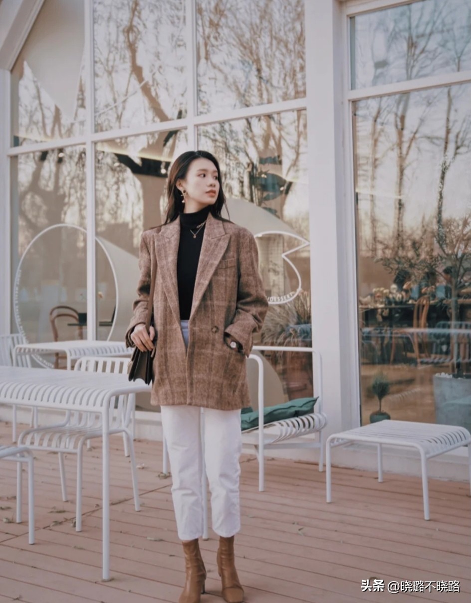 烟管裤搭配毛呢西装外套,西装烟管裤穿搭女春秋搭配高级感