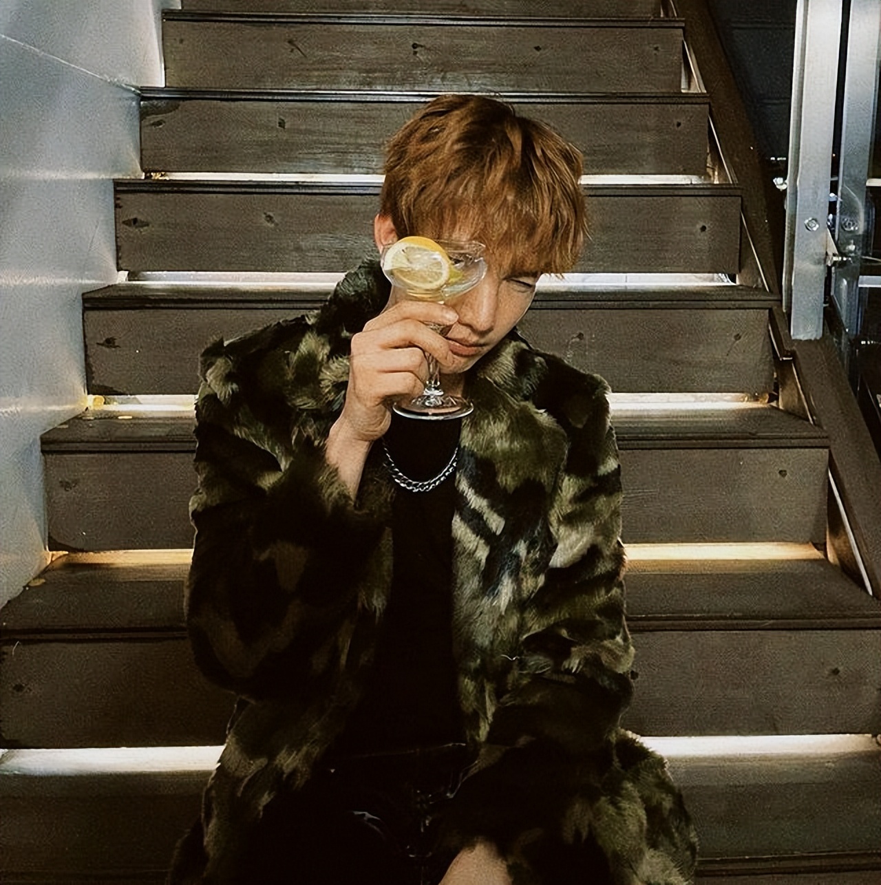 与众不同的穿搭≠用力过猛，来学习下泰国男星tongthk吧！