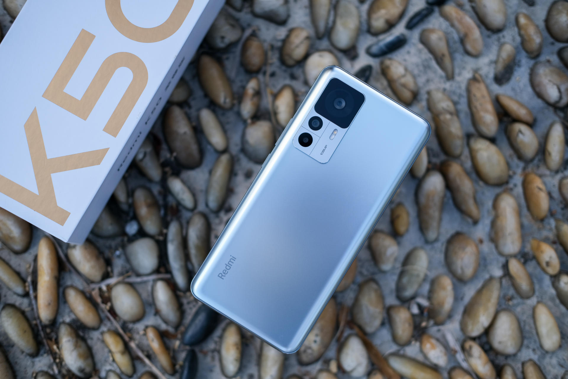 618手机选购指南|2000-3000元价位的机型推荐，性能堪比旗舰