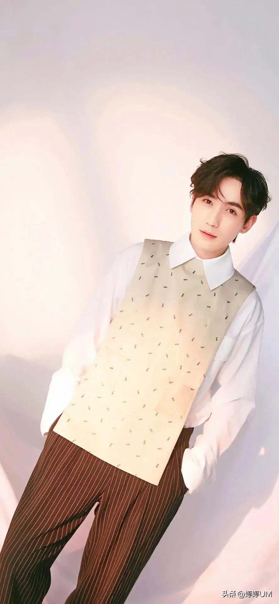霍雨浩图片超帅高清壁纸,超级惊艳的男明星壁纸