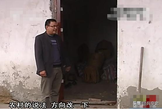 2岁幼童右眼流泪,2岁小孩眼睛哭出血