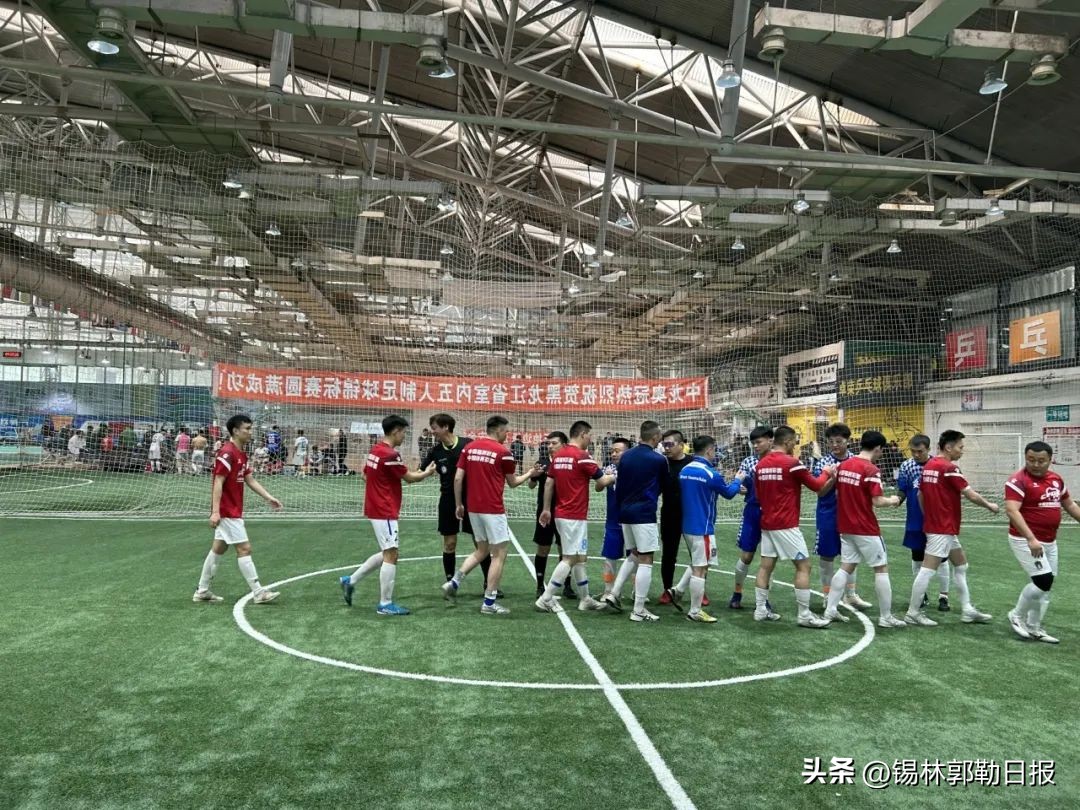 西乌足球拿冠军,西乌旗五人制足球夺冠