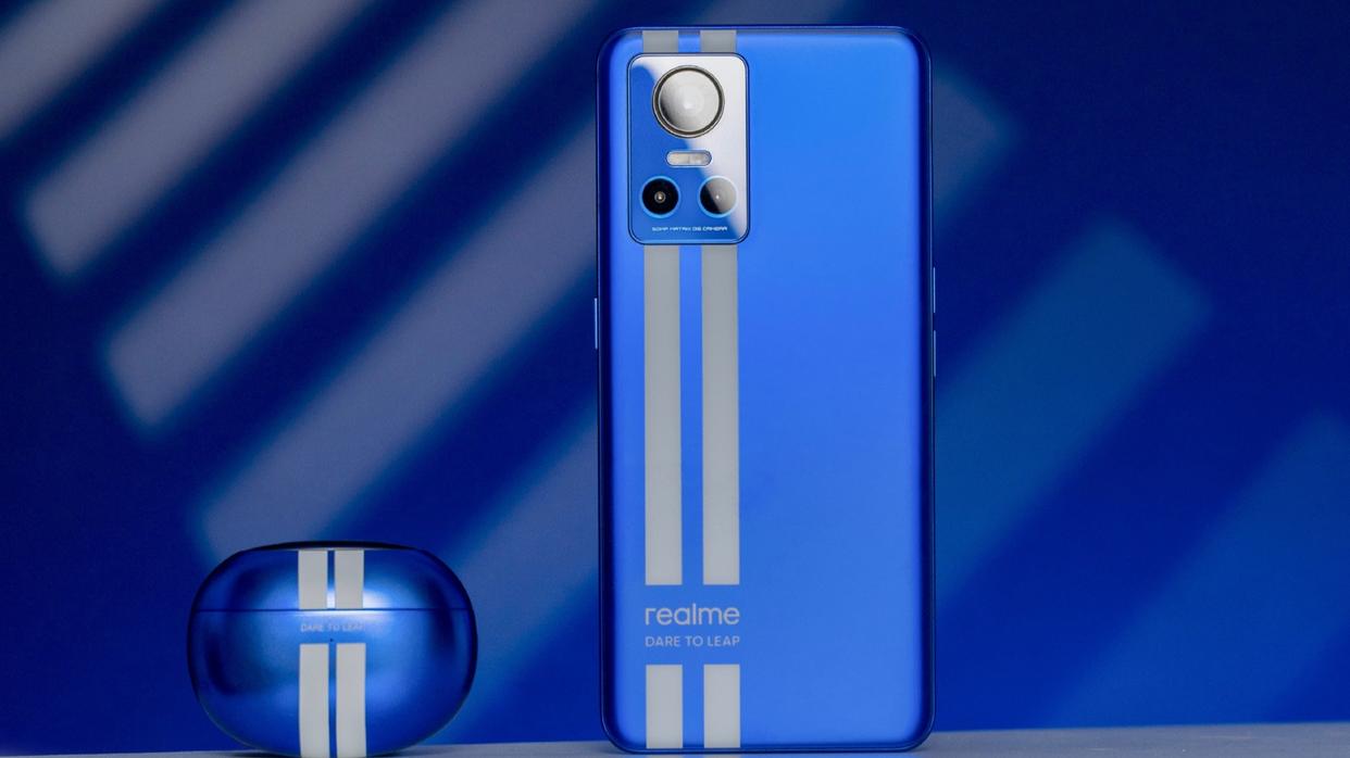 2500左右的高性价比手机推荐,2500元左右手机性价比高推荐