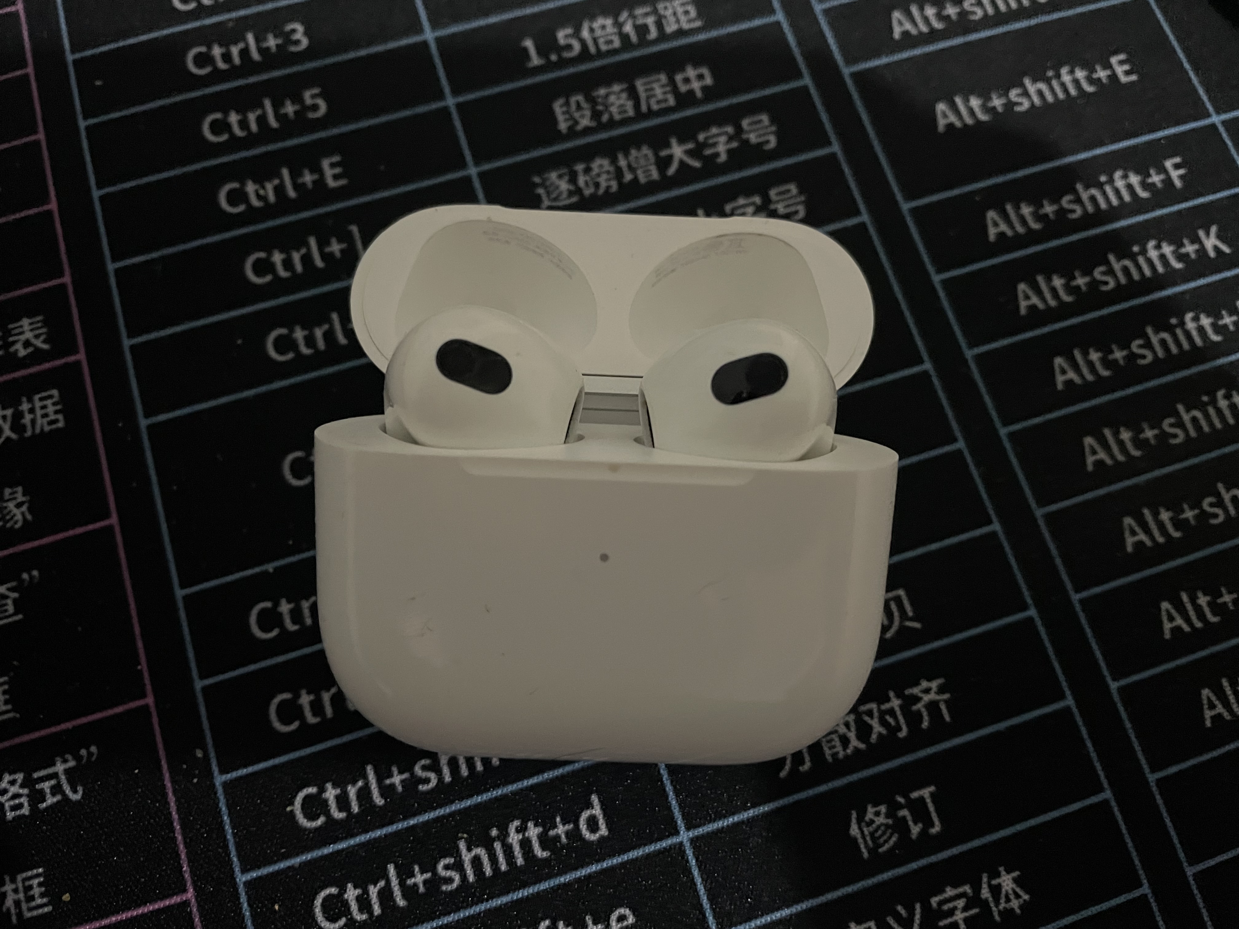 苹果airpods3怎么设置效果好,苹果airpods3代使用教程