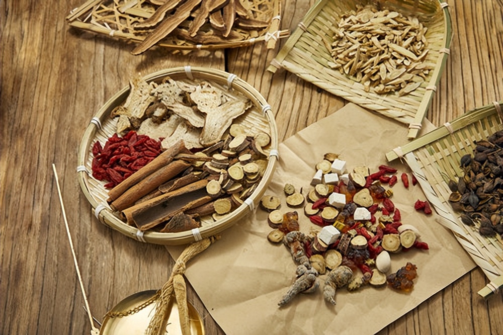 石膏药性和功能主治,用于退烧的白虎汤