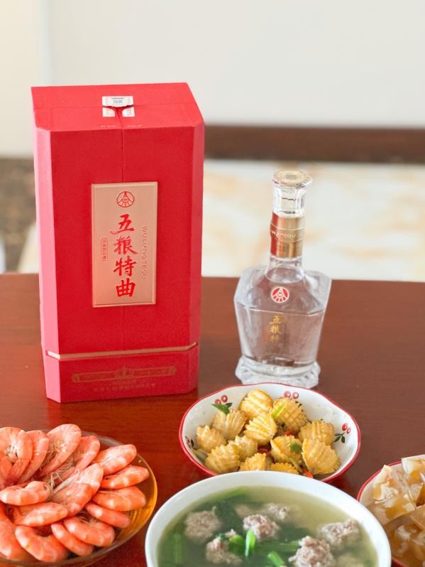 多粮浓香特点,五粮特曲52度好喝吗