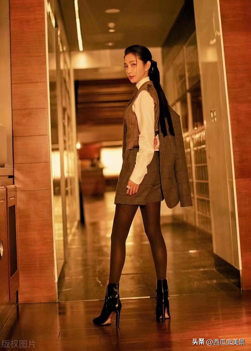 李冰冰时装lofficiel,李冰冰黑白时装大片