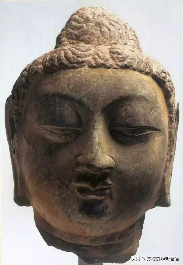 他与洋人内外勾结,1.4万大洋卖掉了龙门石窟1400年的国宝*物文**!