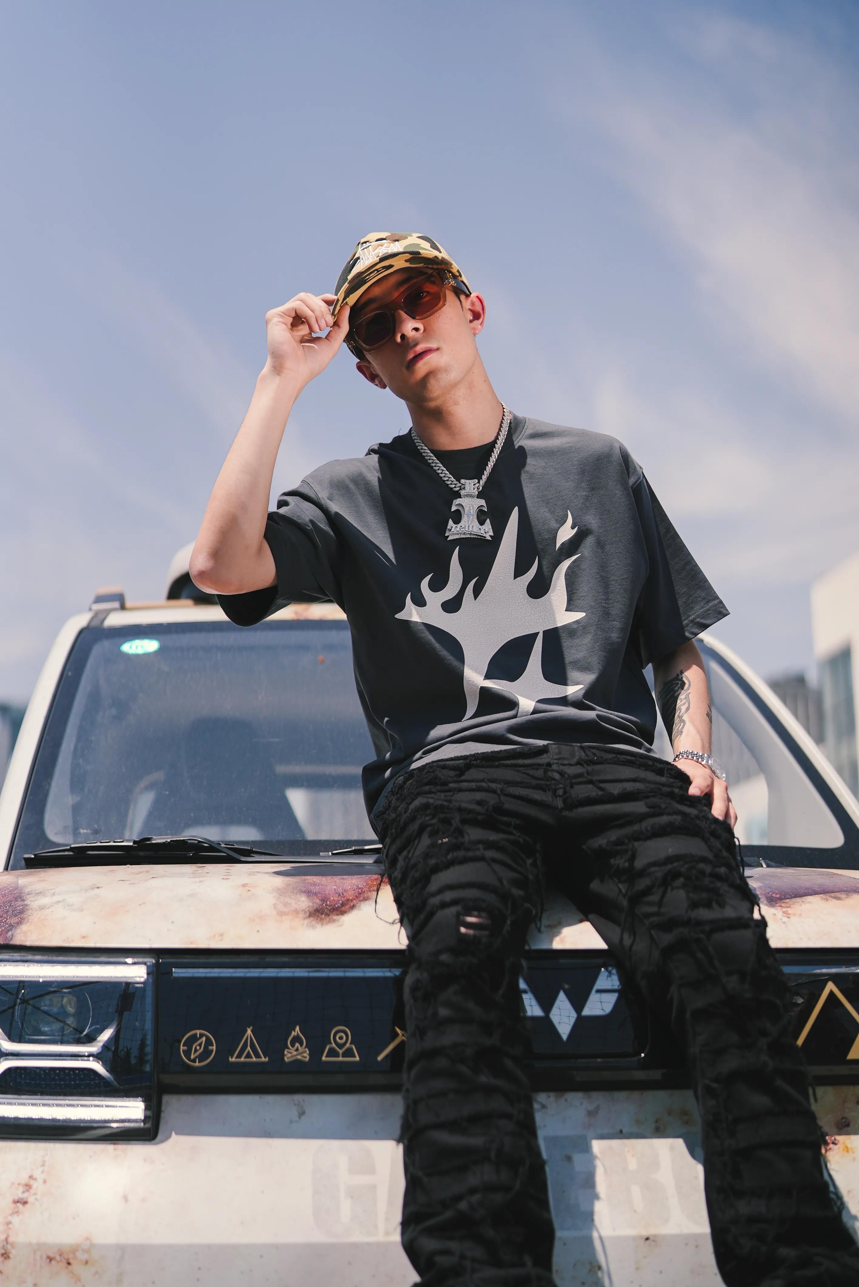 宏光miniev敞篷版上市,宏光miniev敞篷版街拍改色