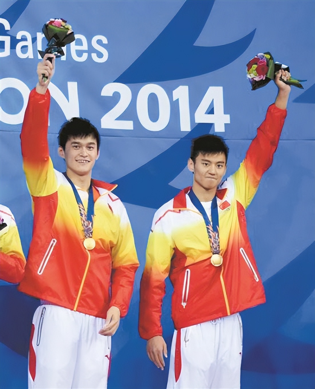 惊艳泳坛宁泽涛26岁退役现状,宁泽涛从泳坛退役后转战高尔夫