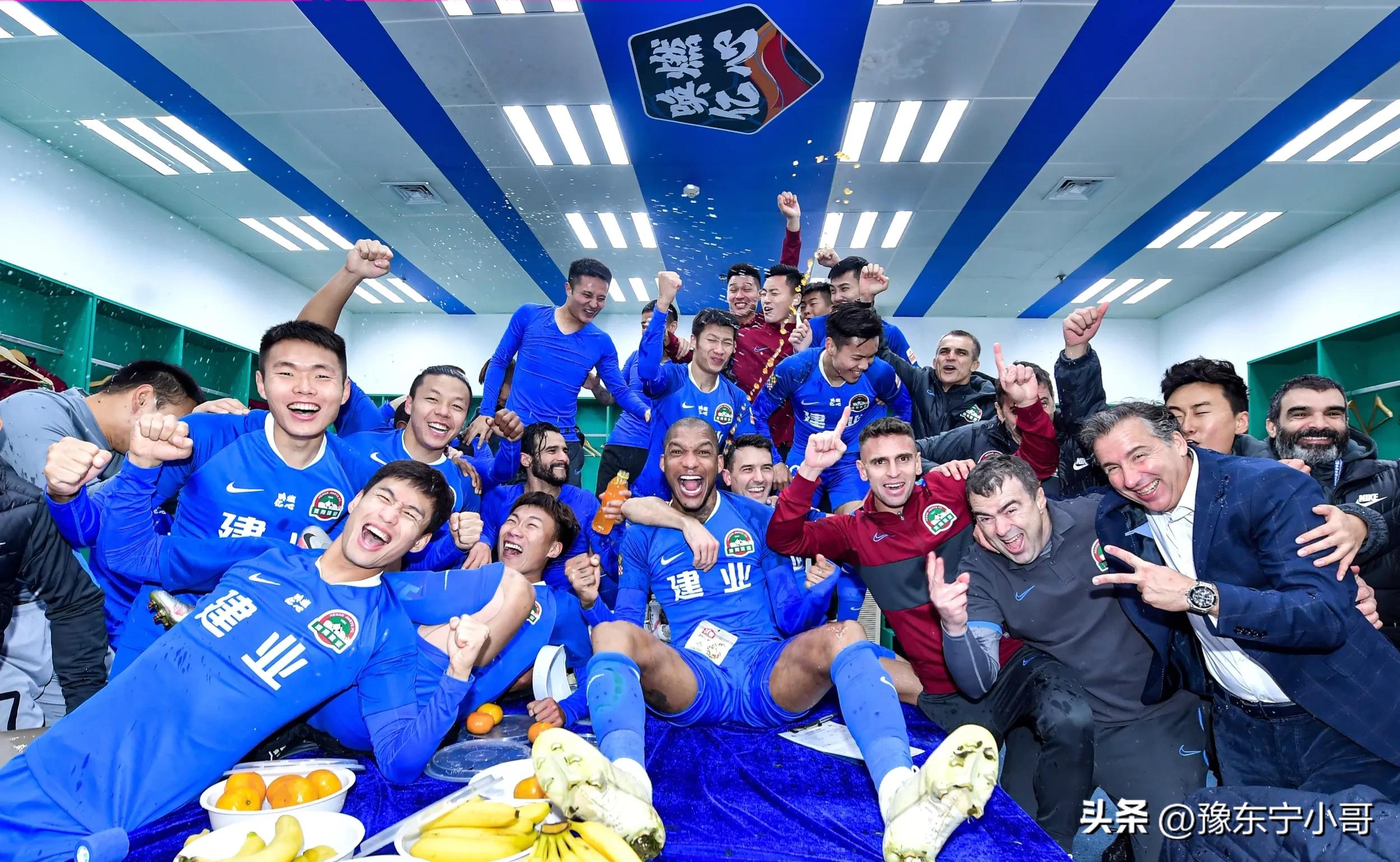 从专治各种不服，到联赛七轮不胜，是什么使这支中原铁军落差之大