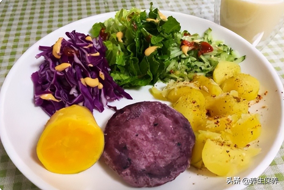 减肥期间便秘了不掉秤了怎么解决,因为减肥吃得很少导致便秘怎么办